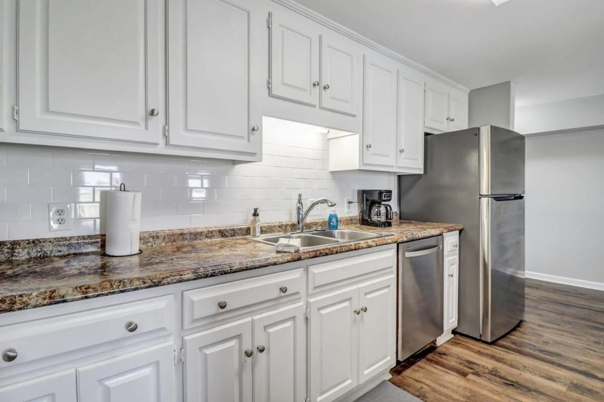 Apartmán Eagle'S Landing Loft-Downtown Above Bull & Barrel Statesboro Exteriér fotografie