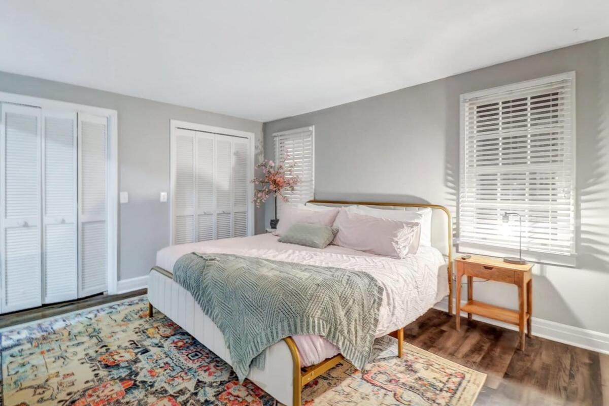 Apartmán Eagle'S Landing Loft-Downtown Above Bull & Barrel Statesboro Exteriér fotografie